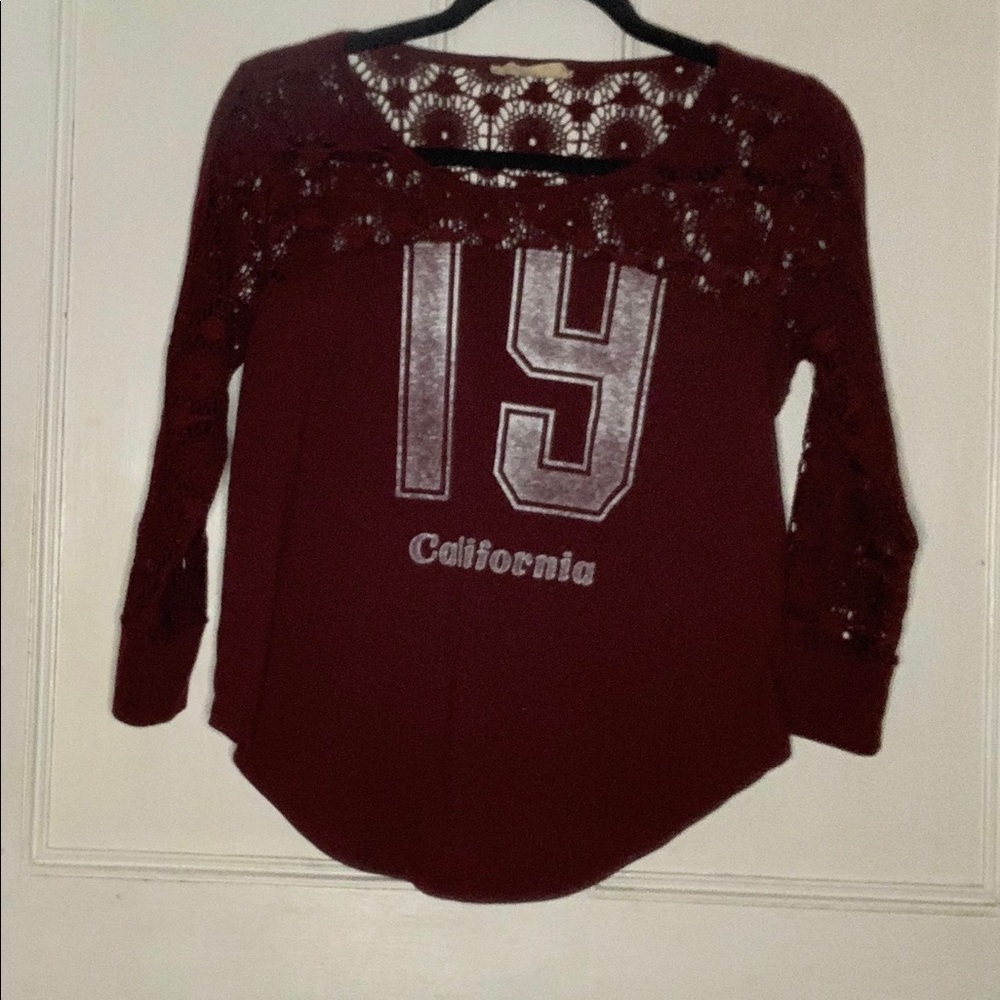Girls Lace Long-sleeve Top